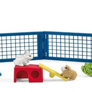 Schleich Farm World 14 Piece Rabbit and Guinea Pig Hutch Toy Set
